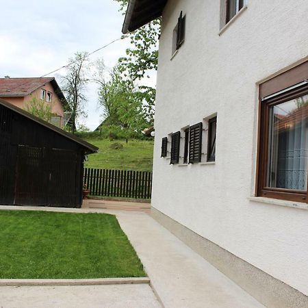 Apartment Paula Слунь Екстер'єр фото